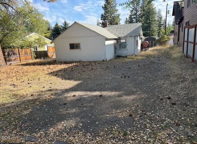 1355 NW Jacksonville Avenue, Bend, OR 97703