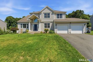 25 Saddle Hill Road, Manchester, CT 06040
