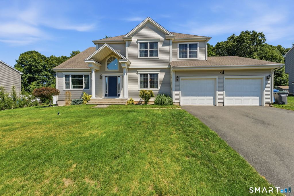 25 Saddle Hill Road, Manchester, CT 06040