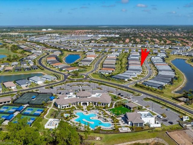 1923 Sierra CT, Naples, FL 34120