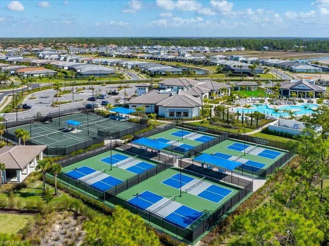 1923 Sierra CT, Naples, FL 34120