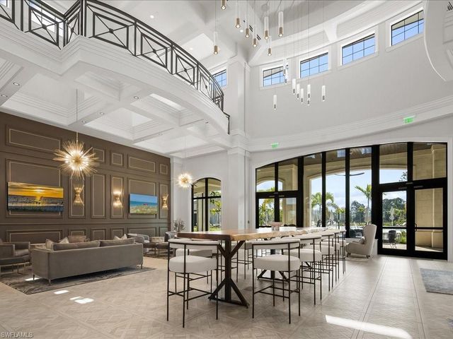 1923 Sierra CT, Naples, FL 34120