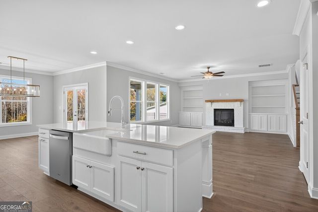 5662 Evelyn Lane, Flowery Branch, GA 30542