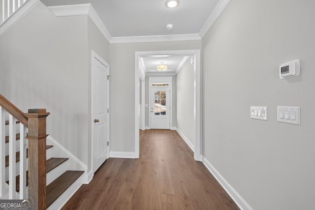 5662 Evelyn Lane, Flowery Branch, GA 30542