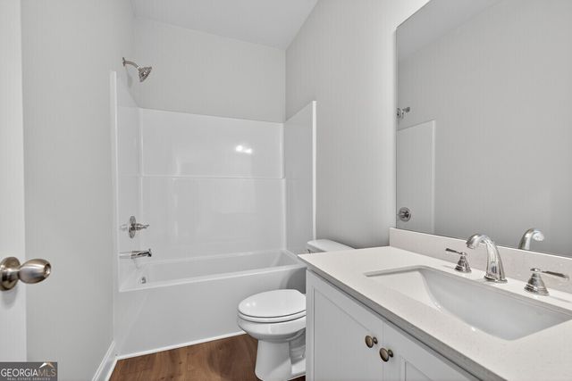 5662 Evelyn Lane, Flowery Branch, GA 30542