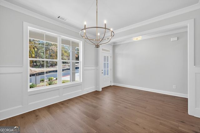 5662 Evelyn Lane, Flowery Branch, GA 30542