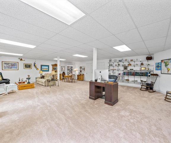 4981 St Annes Court, Ann Arbor, MI 48103