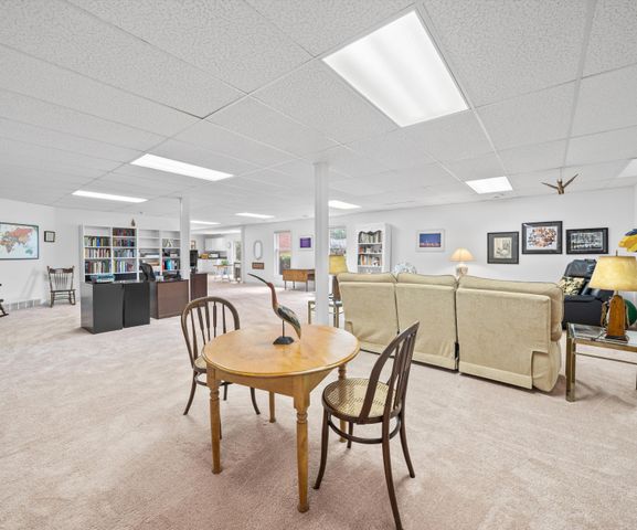 4981 St Annes Court, Ann Arbor, MI 48103