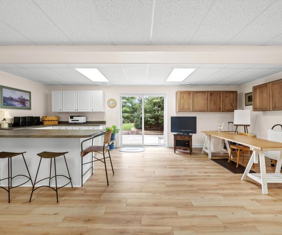 4981 St Annes Court, Ann Arbor, MI 48103