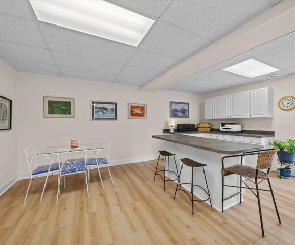 4981 St Annes Court, Ann Arbor, MI 48103