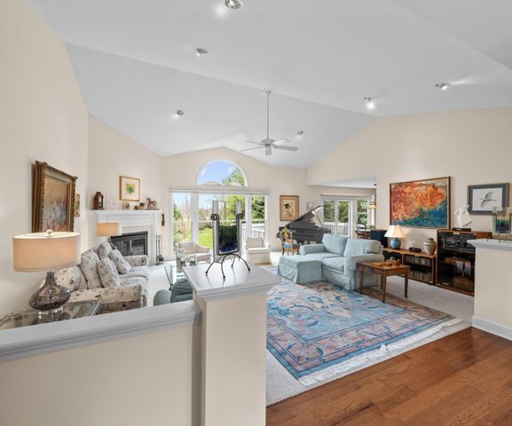 4981 St Annes Court, Ann Arbor, MI 48103