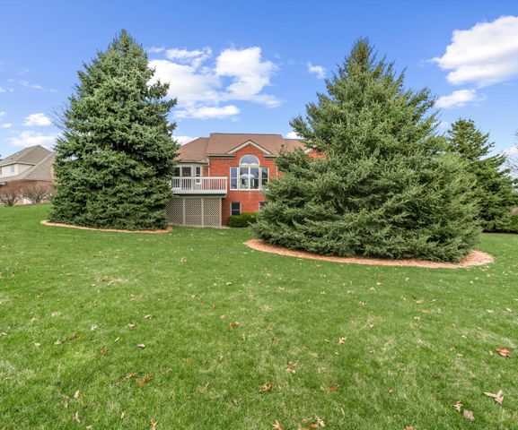 4981 St Annes Court, Ann Arbor, MI 48103