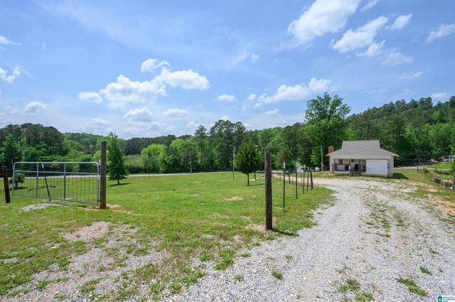 1352 COUNTY ROAD 185, Jemison, AL 35085