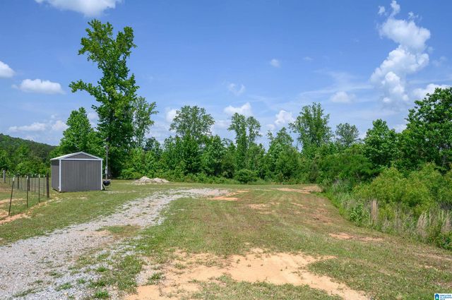 1352 COUNTY ROAD 185, Jemison, AL 35085