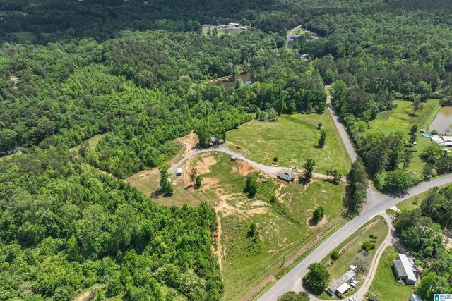 1352 COUNTY ROAD 185, Jemison, AL 35085