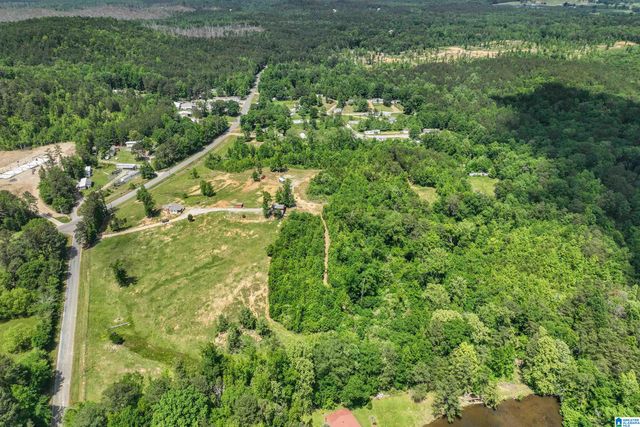 1352 COUNTY ROAD 185, Jemison, AL 35085