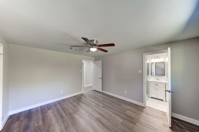 5774 Greencraig Drive, Houston, TX 77035