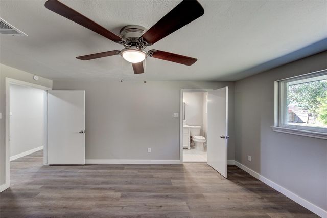 5774 Greencraig Drive, Houston, TX 77035