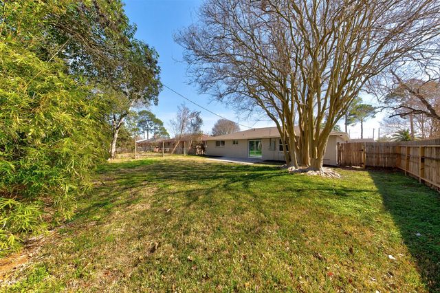 5774 Greencraig Drive, Houston, TX 77035