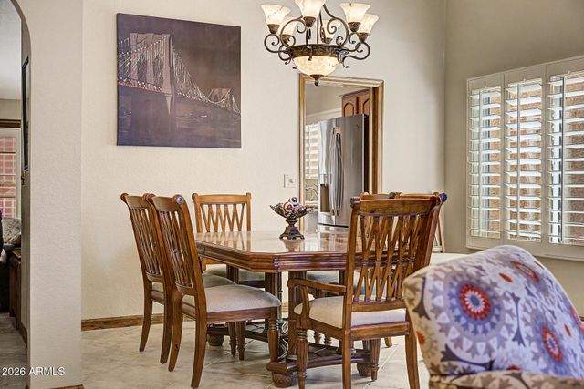 4333 E ALISO Canyon, Phoenix, AZ 85044