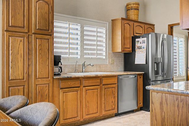 4333 E ALISO Canyon, Phoenix, AZ 85044