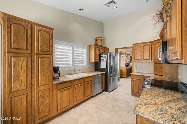 4333 E ALISO Canyon, Phoenix, AZ 85044