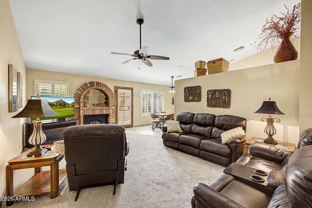 4333 E ALISO Canyon, Phoenix, AZ 85044