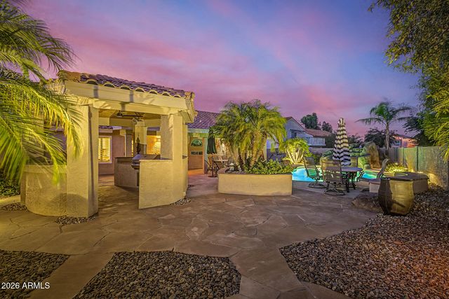 4333 E ALISO Canyon, Phoenix, AZ 85044