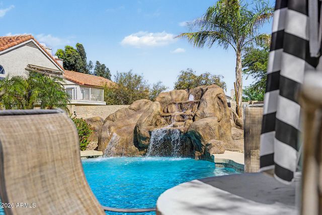 4333 E ALISO Canyon, Phoenix, AZ 85044