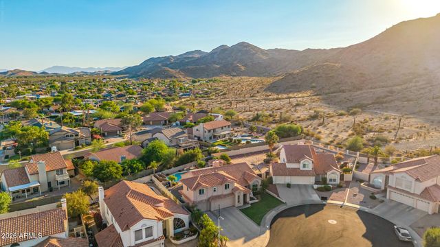 4333 E ALISO Canyon, Phoenix, AZ 85044