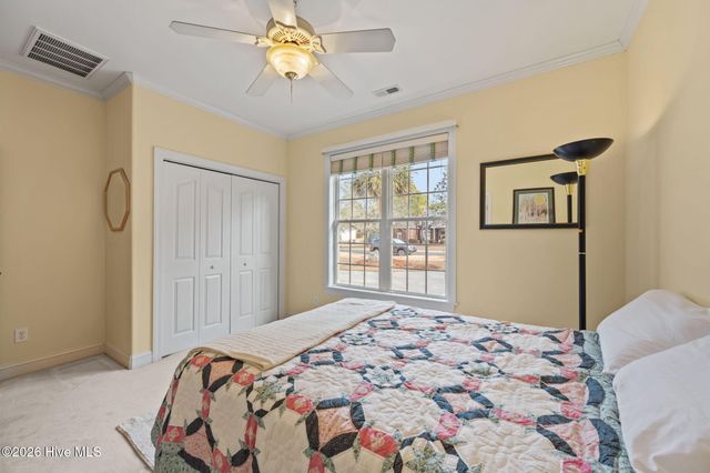 211 Port Side Drive, Sneads Ferry, NC 28460