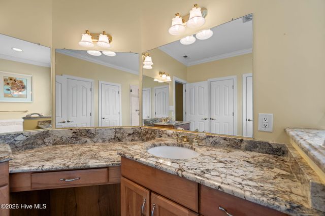 211 Port Side Drive, Sneads Ferry, NC 28460