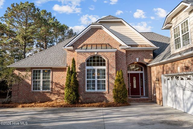 211 Port Side Drive, Sneads Ferry, NC 28460