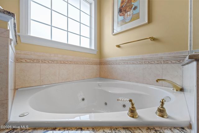 211 Port Side Drive, Sneads Ferry, NC 28460