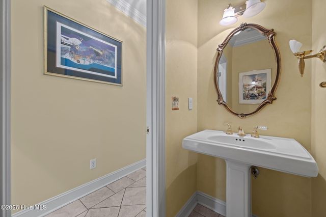 211 Port Side Drive, Sneads Ferry, NC 28460