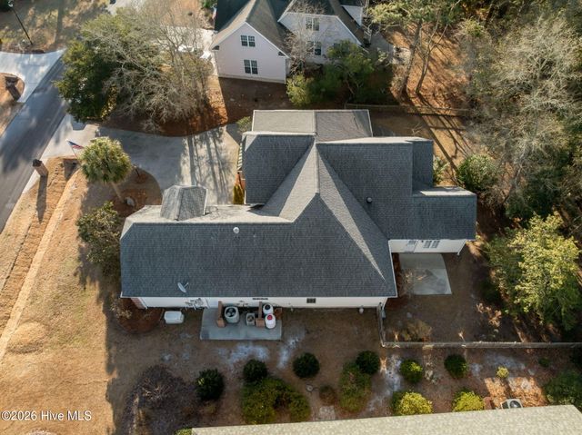 211 Port Side Drive, Sneads Ferry, NC 28460