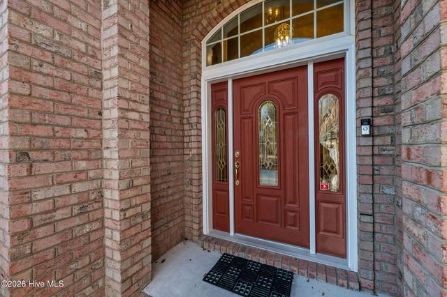 211 Port Side Drive, Sneads Ferry, NC 28460