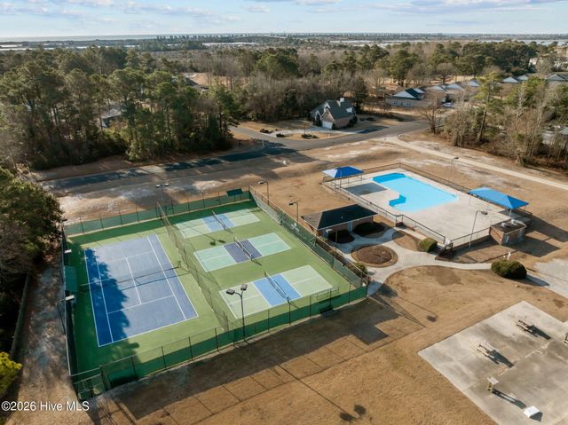 211 Port Side Drive, Sneads Ferry, NC 28460