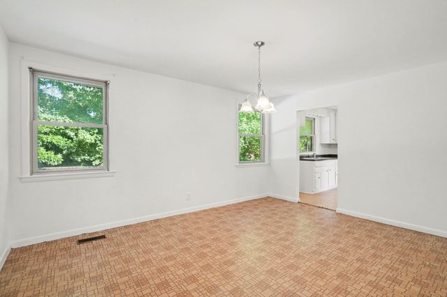 310 Binkley Dr, Nashville, TN 37211