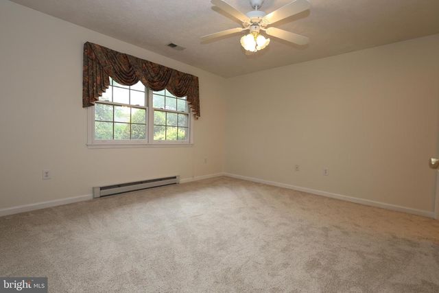 1025 MATTHEW CT, Hagerstown, MD 21742
