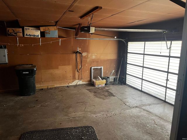 56266 Butternut Road, South Bend, IN 46619