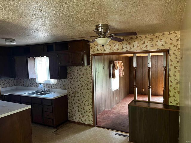 56266 Butternut Road, South Bend, IN 46619