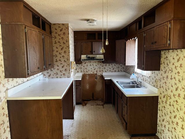 56266 Butternut Road, South Bend, IN 46619