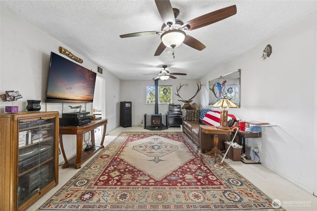 24661 SE 224th Street, Maple Valley, WA 98038