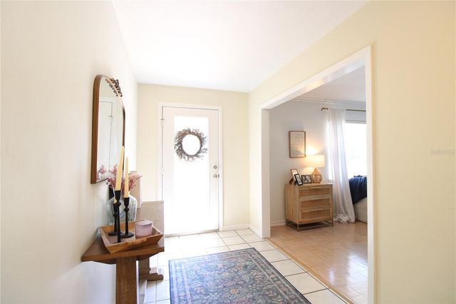 2046 NW 19TH LANE, Gainesville, FL 32605