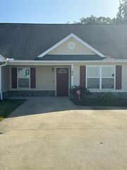 194 Joshua Circle, Brunswick, GA 31525
