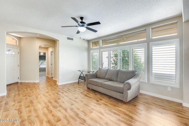 21759 N VERDE RIDGE Drive, Sun City West, AZ 85375