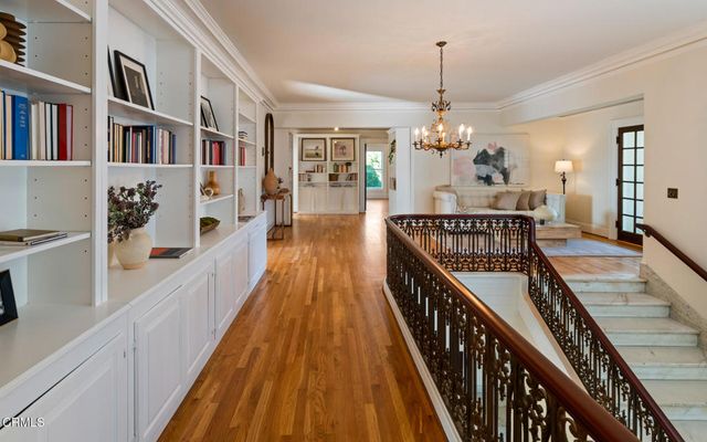 1230 S Oakland Avenue, Pasadena, CA 91106