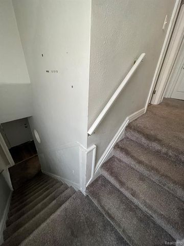 19156 Waltham Street, Detroit, MI 48205