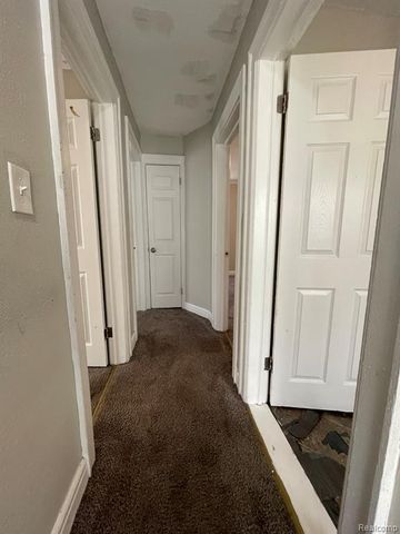 19156 Waltham Street, Detroit, MI 48205